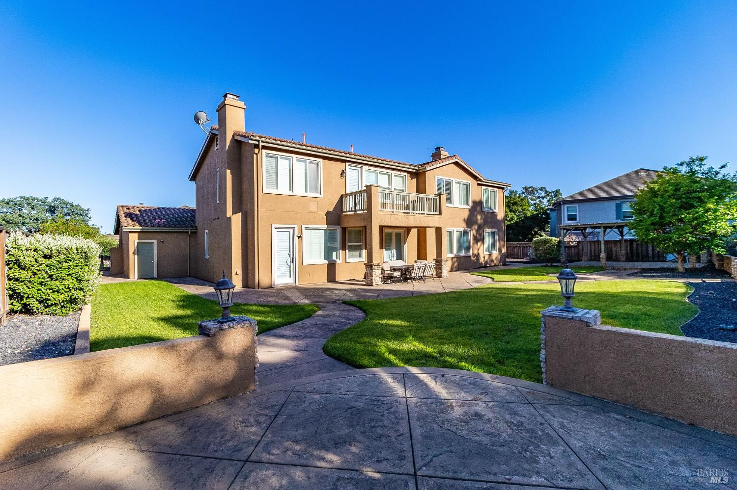 5325 Carole Ridge Court Fairfield, CA 94534 - Photo 64 of 75 a view of a house with a big yard plants and large trees