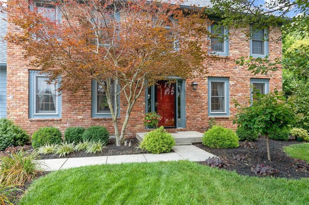 8010 Castle Cove Road Indianapolis, IN 46256 - Photo 2 of 35 Gallery Image 2