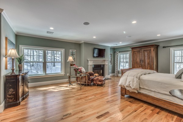 34 Colony Road Lexington, MA 02420 - Photo 15 of 30 Gallery Image 15