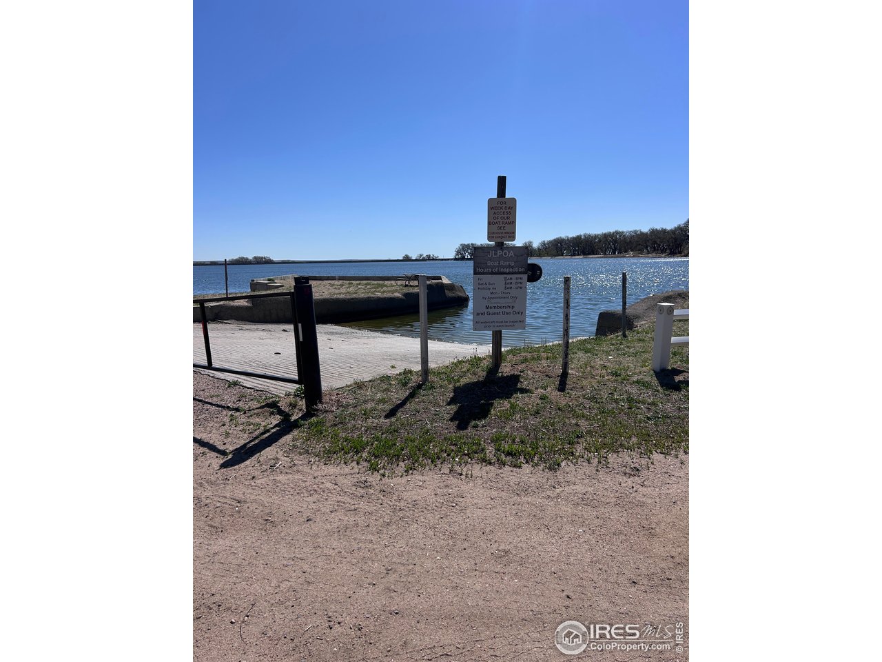 213 Kiowa Road Weldona, CO 80653 - Photo 22 of 25 a view of a hallway with seating space