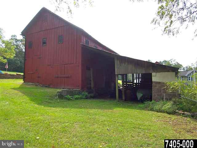 220 Andersontown Road Dover, PA 17315 - Photo 33 of 36 Gallery Image 33