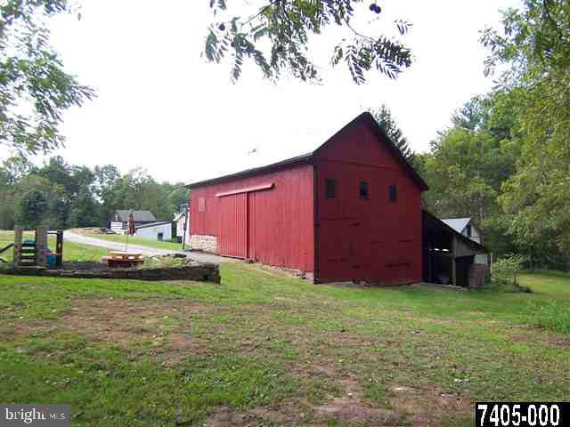 220 Andersontown Road Dover, PA 17315 - Photo 34 of 36 Gallery Image 34