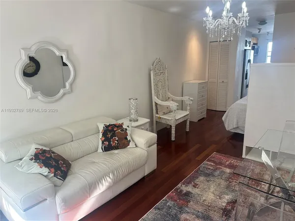 $245,000 | 1340 Drexel Avenue, Unit 406, Miami Beach, FL 33139