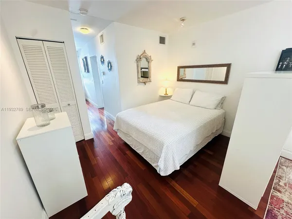 $245,000 | 1340 Drexel Avenue, Unit 406, Miami Beach, FL 33139