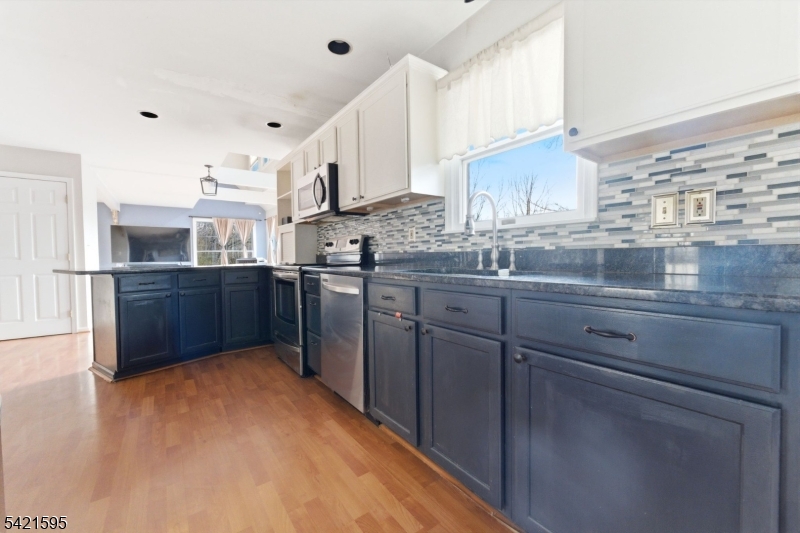 675 Uniontown Road Phillipsburg, NJ 08865 - Photo 8 of 29