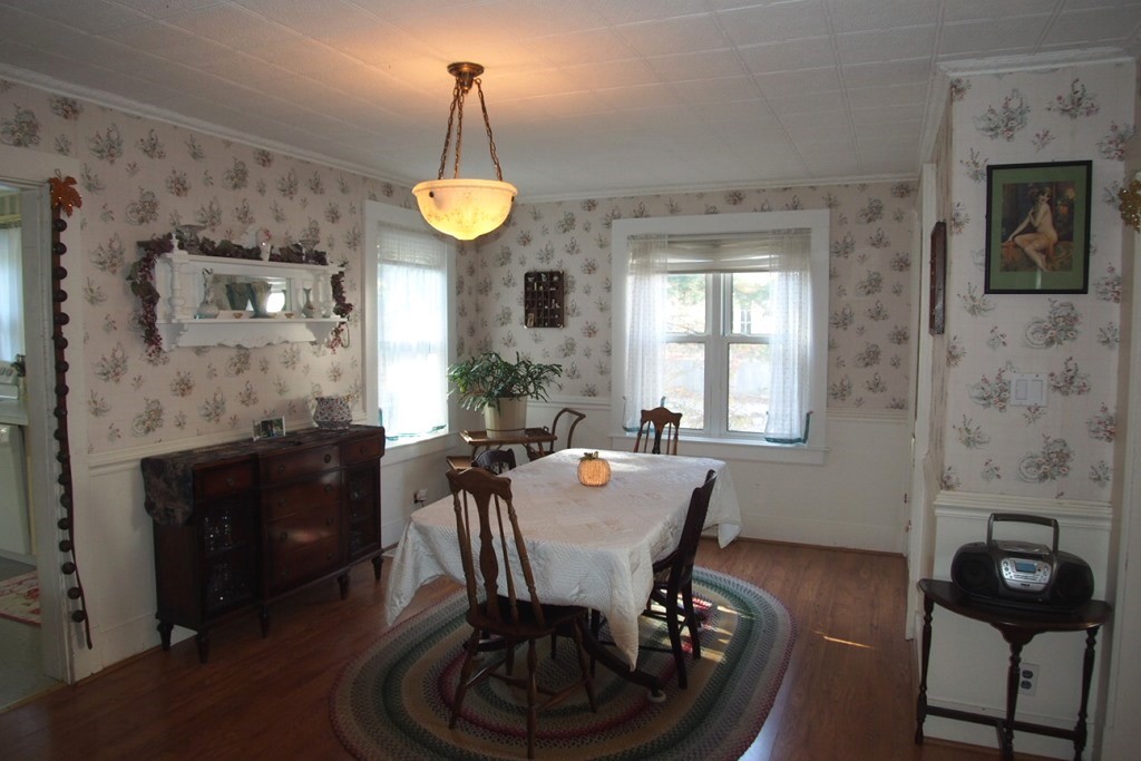 60-62 Red Spring Road Andover, MA 01810 - Photo 20 of 30 Gallery Image 20