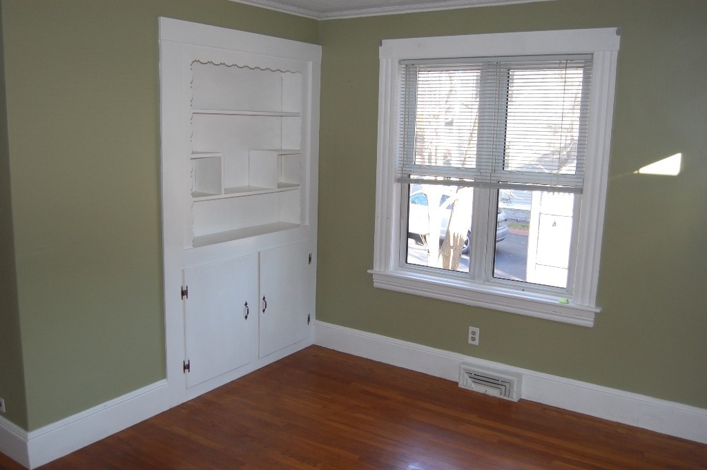 60-62 Red Spring Road Andover, MA 01810 - Photo 5 of 30 Gallery Image 5