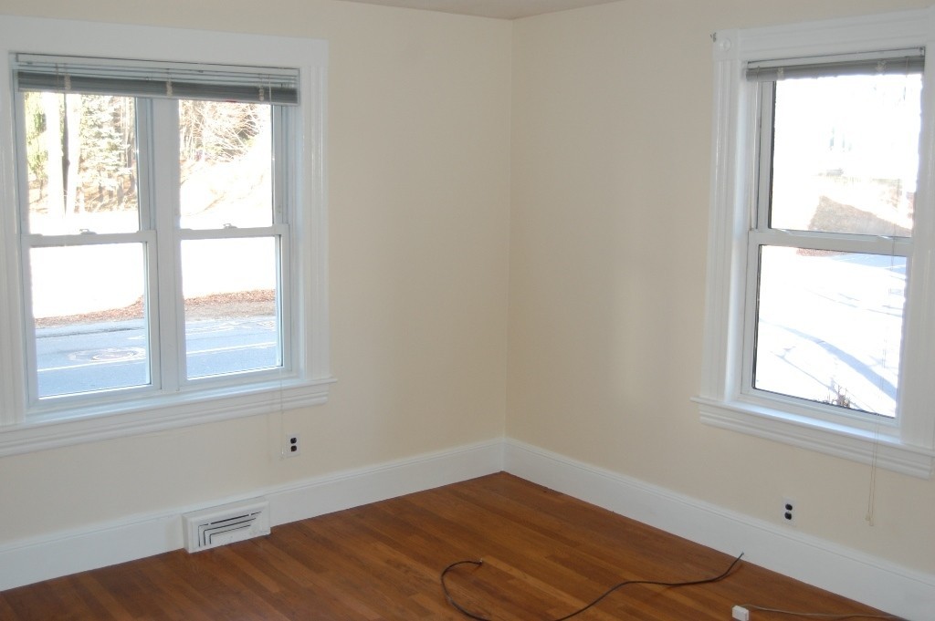 60-62 Red Spring Road Andover, MA 01810 - Photo 8 of 30 Gallery Image 8
