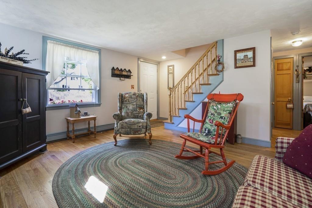 28 Londonderry Road Framingham, MA 01701 - Photo 8 of 40 Gallery Image 8