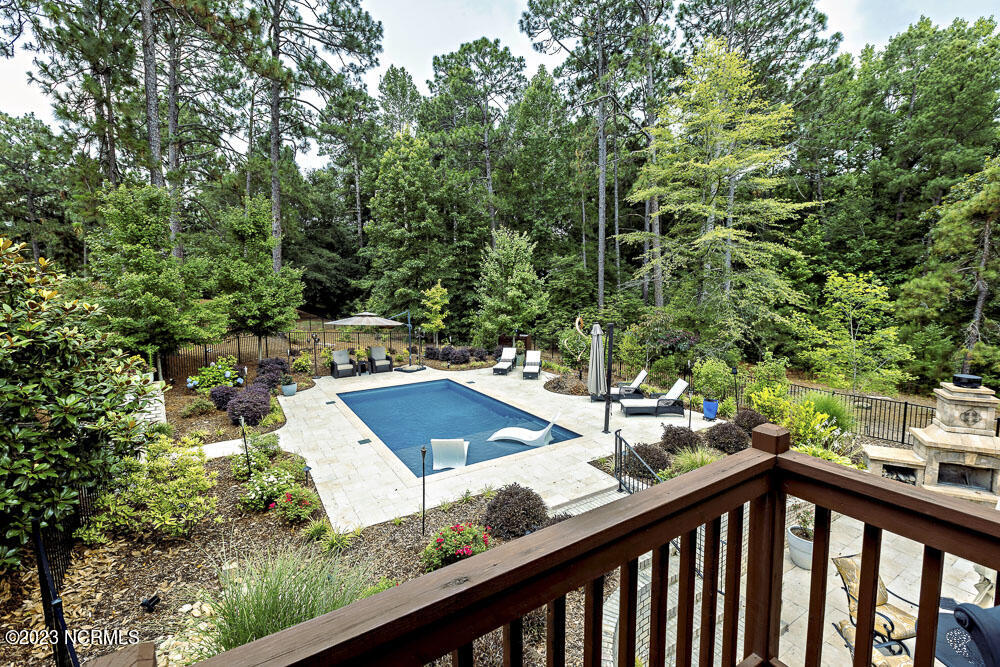 39 Ridgeland Street Pinehurst, NC 28374 - Photo 16 of 41 POOL VIEW