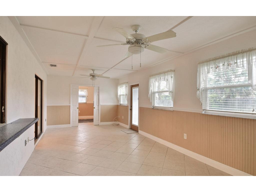 237 Del Monte Road Sebastian, FL 32958 - Photo 16 of 36 Gallery Image 16