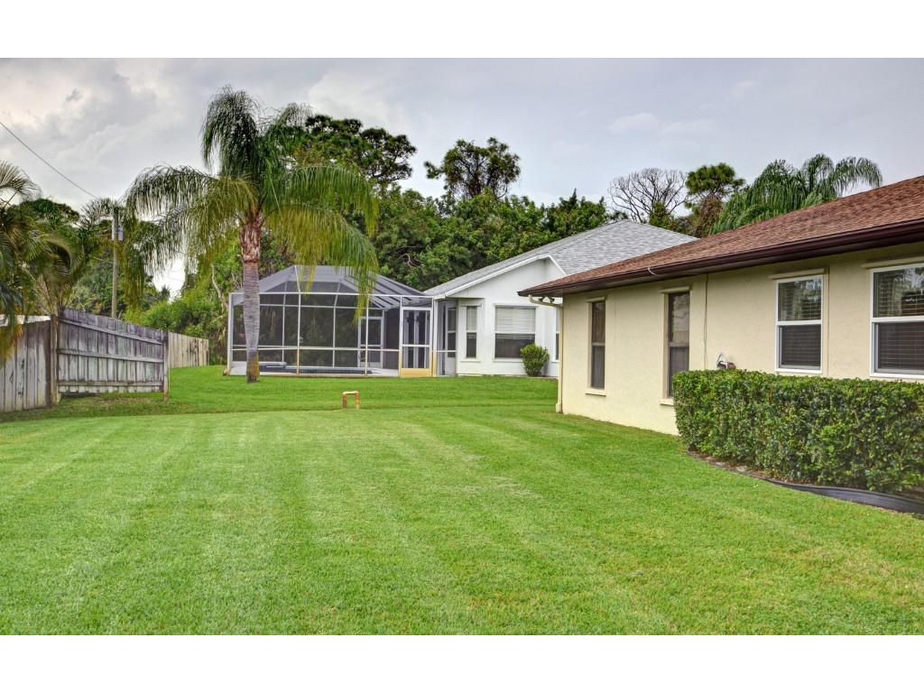 237 Del Monte Road Sebastian, FL 32958 - Photo 27 of 36 Gallery Image 27