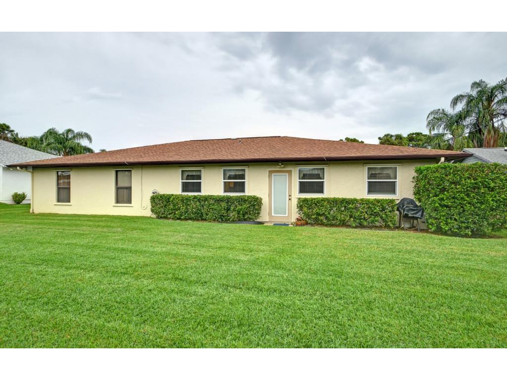 237 Del Monte Road Sebastian, FL 32958 - Photo 28 of 36 Gallery Image 28