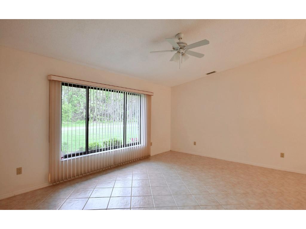 237 Del Monte Road Sebastian, FL 32958 - Photo 4 of 36 Gallery Image 4