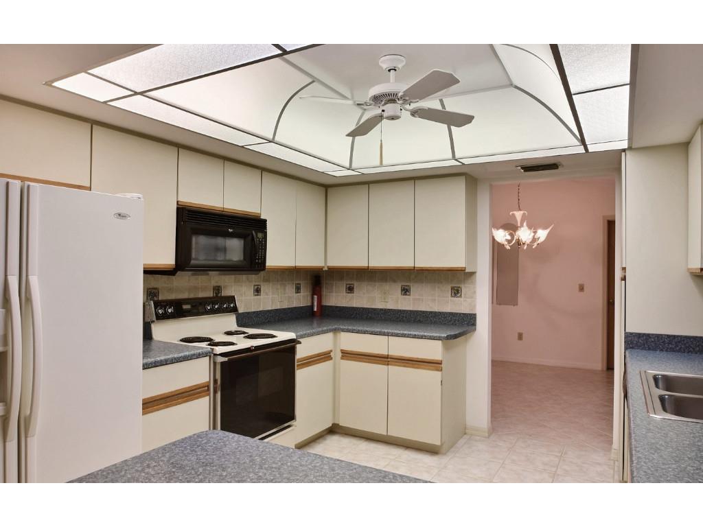 237 Del Monte Road Sebastian, FL 32958 - Photo 8 of 36 Gallery Image 8