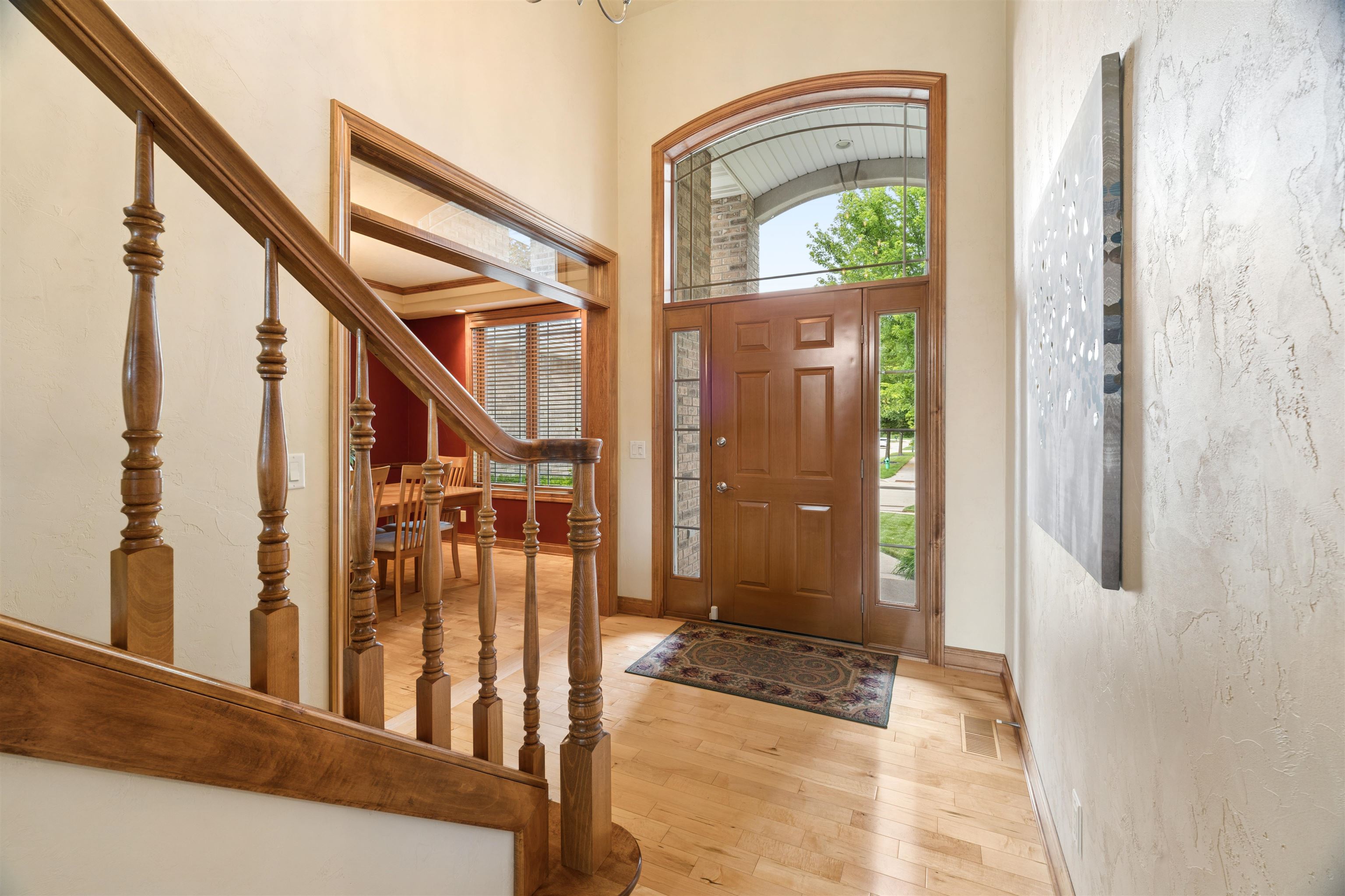 2917 East Fallcreek Lane Appleton, WI 54913 - Photo 4 of 55