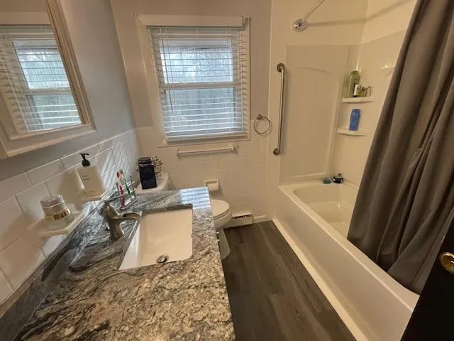 $3,000 | 35 Mill Pond Road, Durham, NH 03824