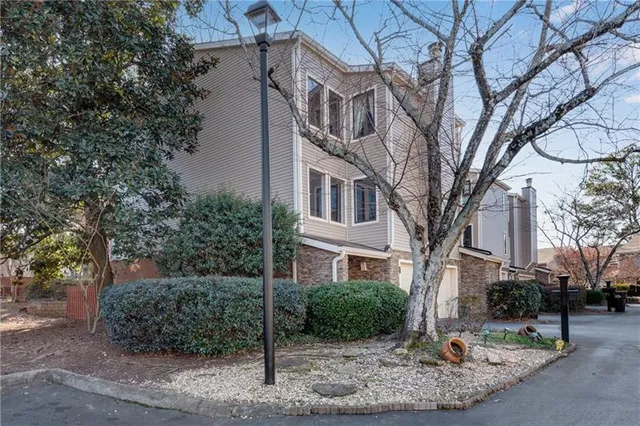 $4,350 | 54 Basswood Circle Northeast, Sandy Springs, GA 30328