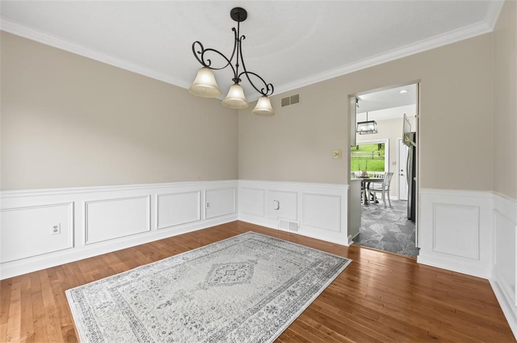 326 Quarry Road Washington, PA 15301 - Photo 7 of 50 Dining Room