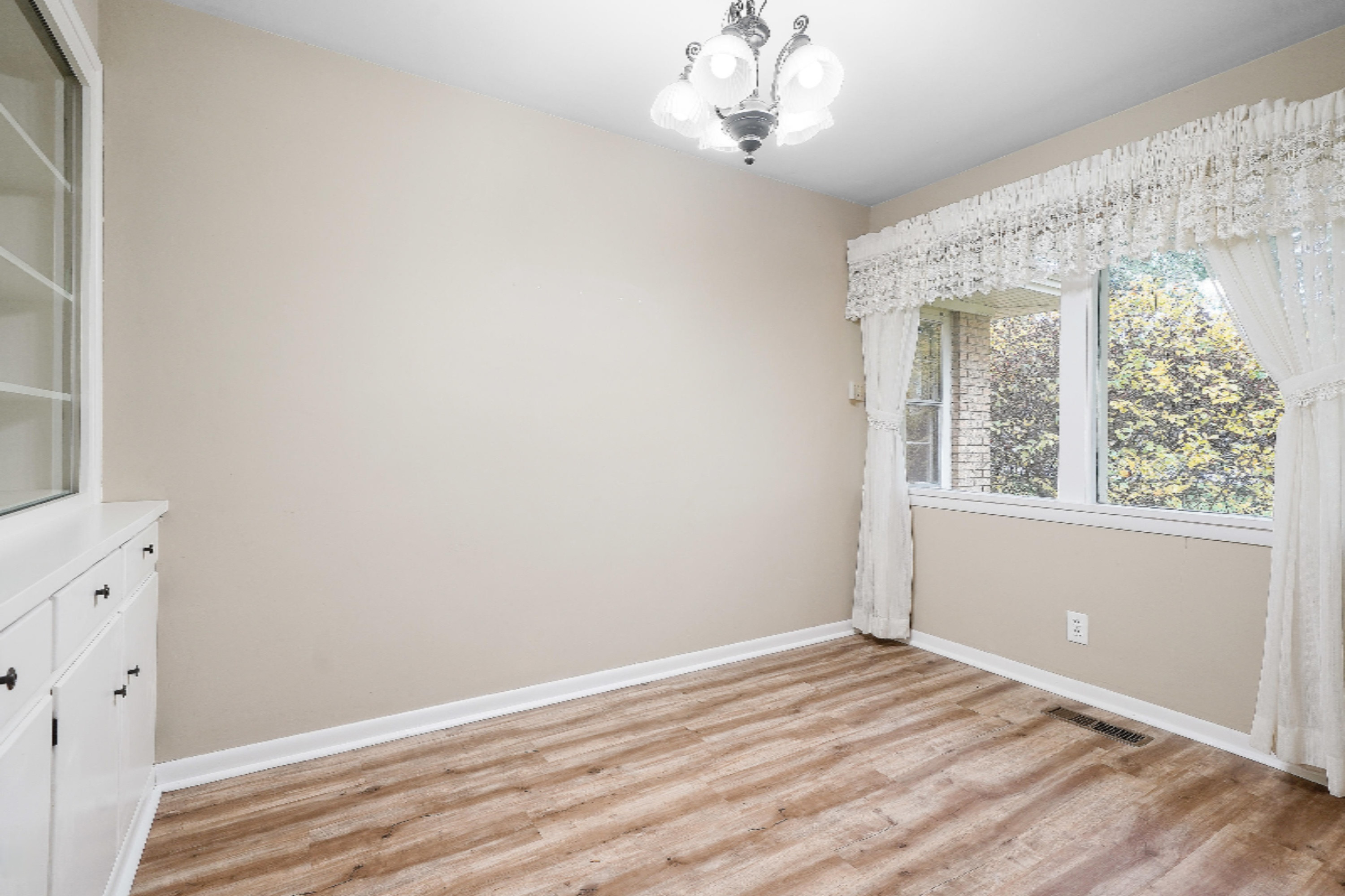 3633 Lincoln Road Hamilton, MI 49419 - Photo 4 of 30 DSC08222