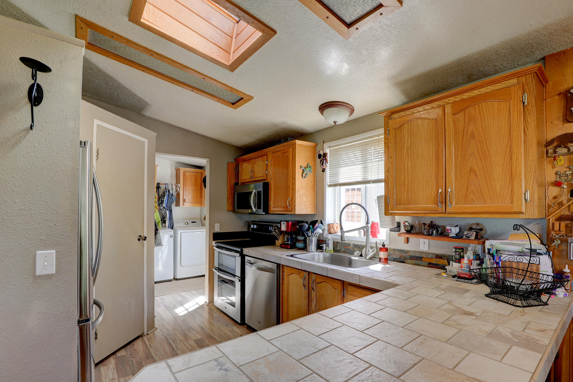 69315 Deer Ridge Road Sisters, OR 97759 - Photo 10 of 33 69315 Deer Ridge Road-16