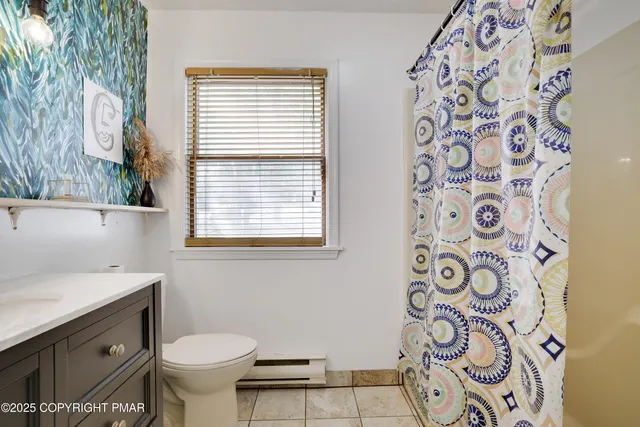 $2,300 | 150 Rim Road, East Stroudsburg, PA 18302