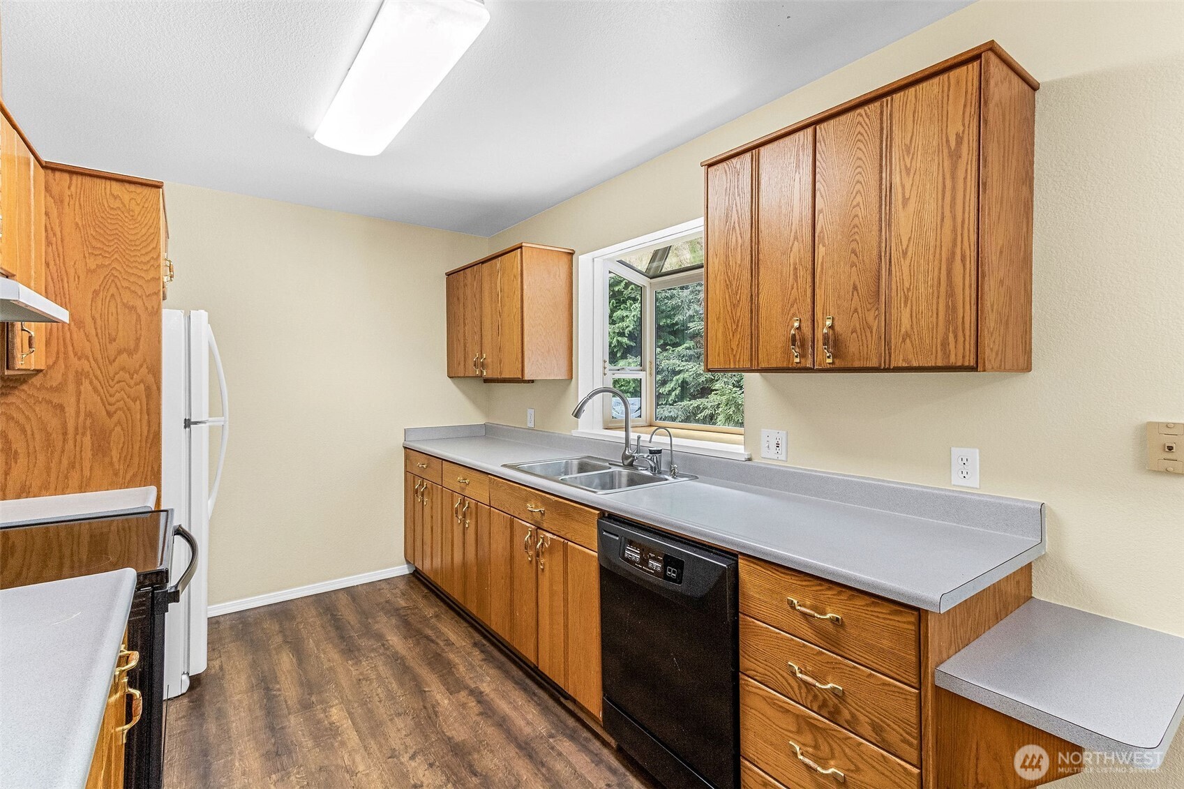 218 St Helens Way Winlock, WA 98596 - Photo 11 of 31