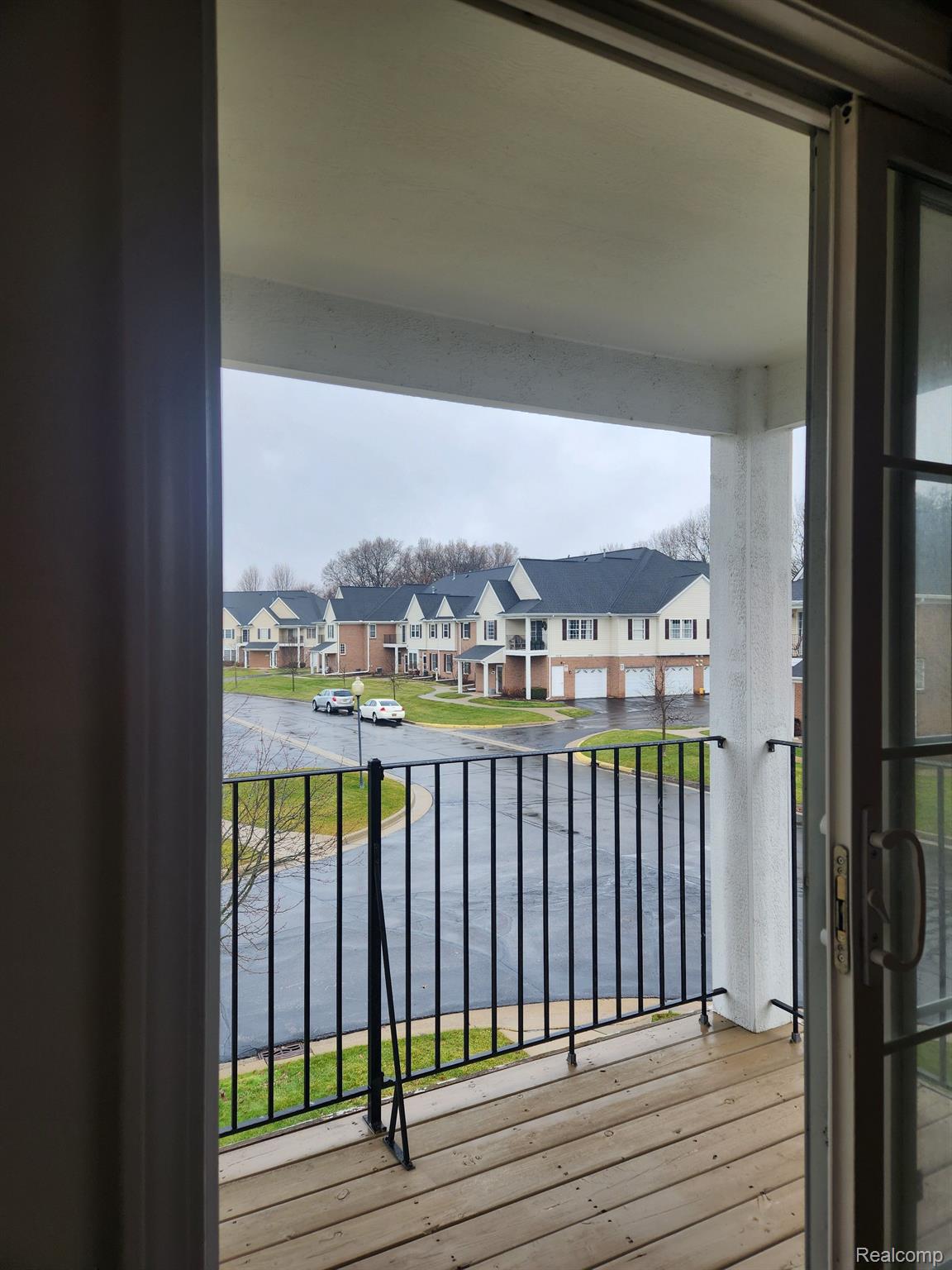 1100 Rial Lake Drive Howell, MI 48843 - Photo 13 of 19 Balcony overlooking corner lot.