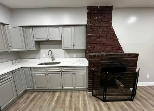 $2,400 | 95 Norfolk Street, Unit 1, Boston, MA 02124