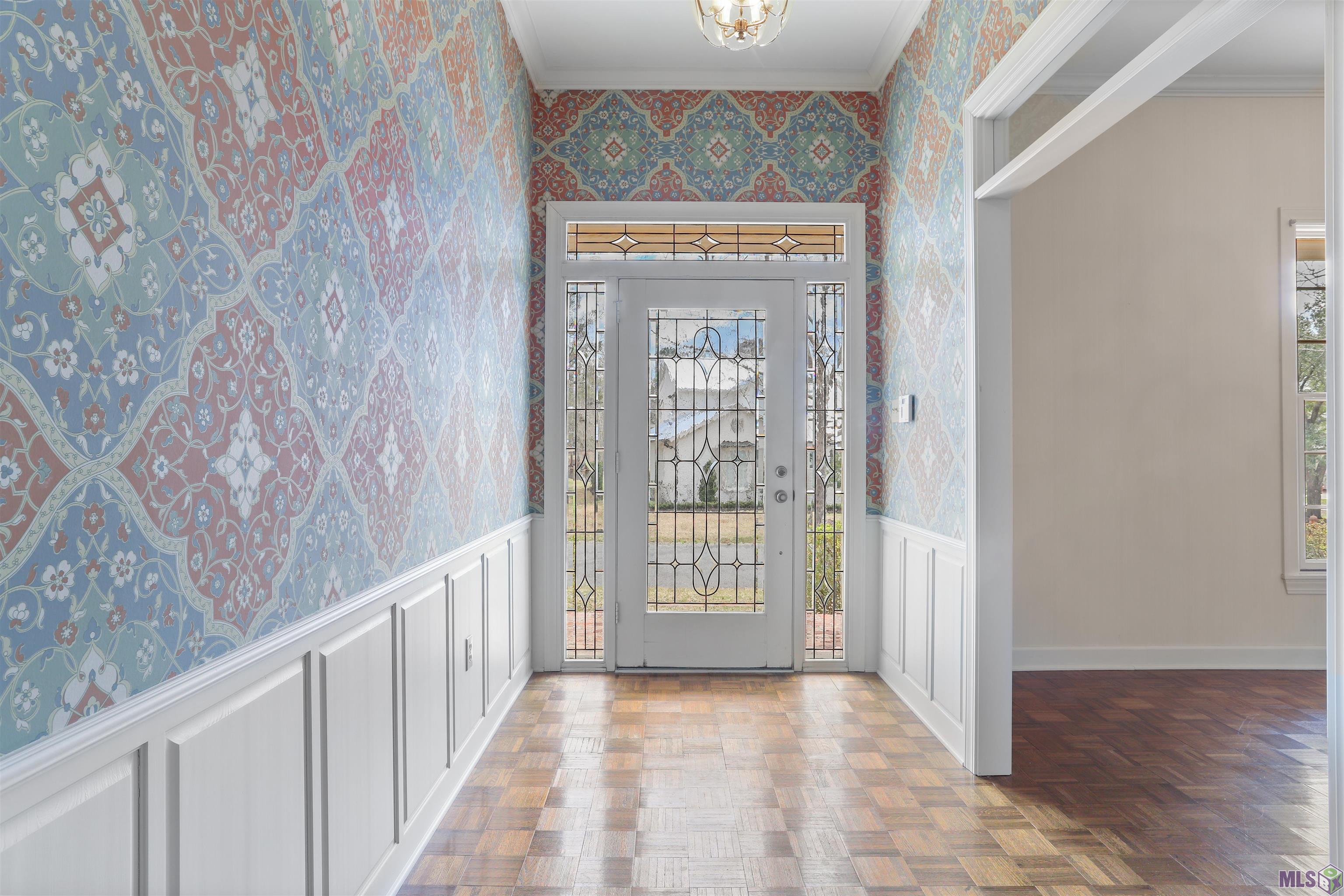 1708 Applewood Road Baton Rouge, LA 70808 - Photo 3 of 23 Foyer