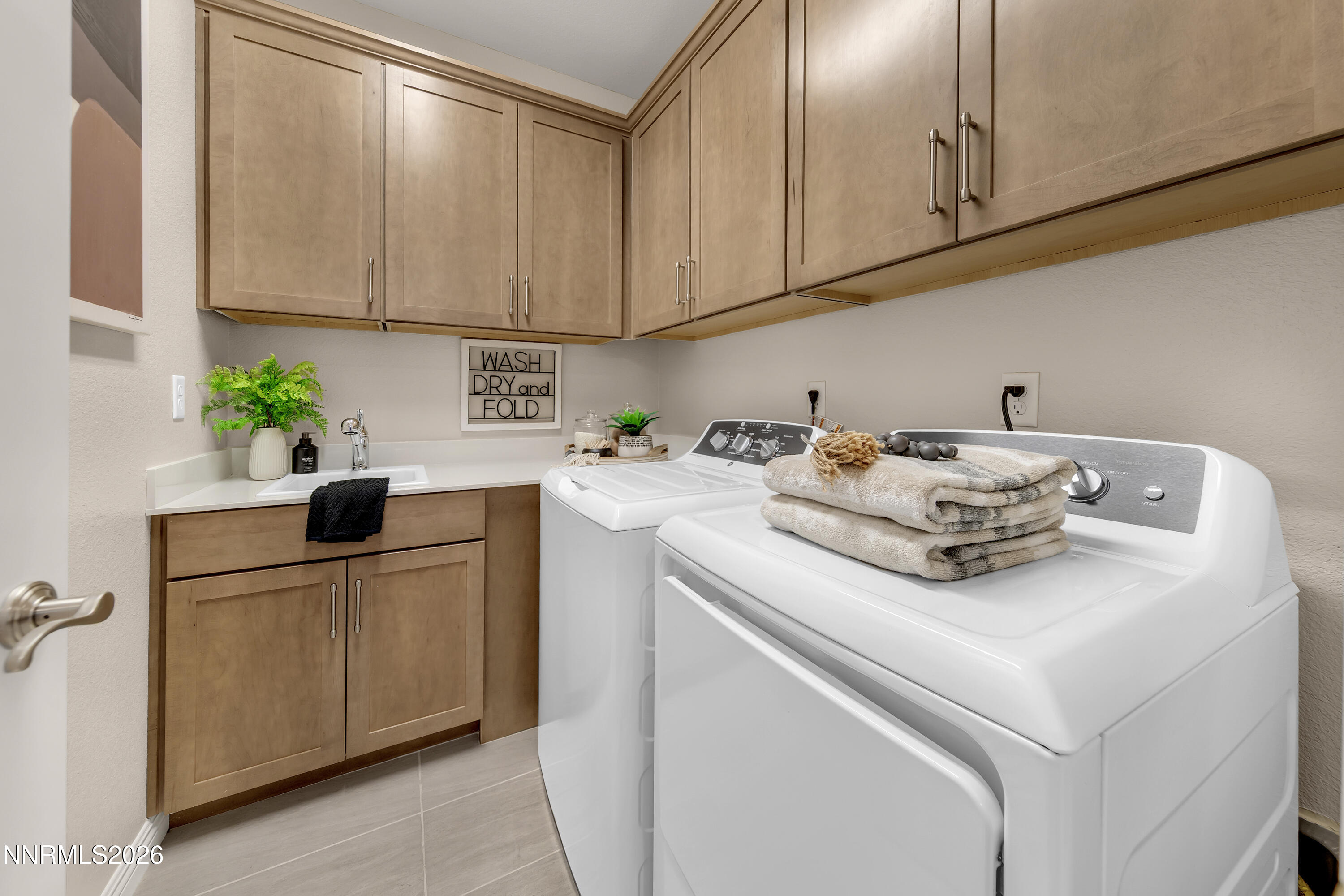 5530 Dapplegray Way Reno, NV 89511 - Photo 31 of 57 Laundry 5530 Dapplegray