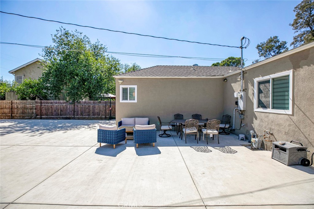 11836 Rialto Street Sun Valley, CA 91352 - Photo 21 of 23 a outdoor space with furniture