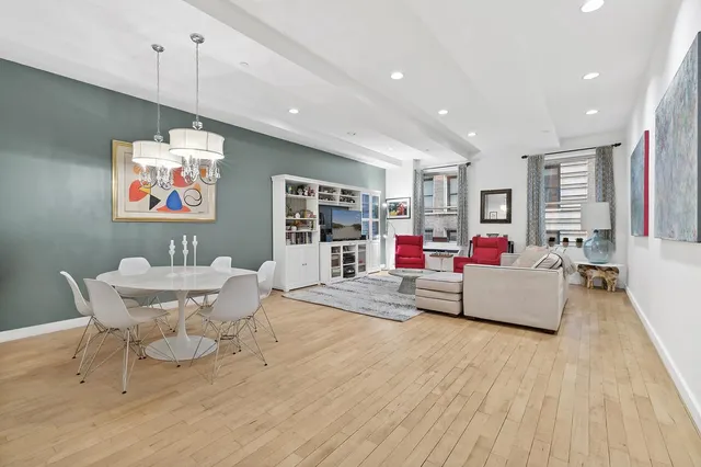 $1,175,000 | 15 Broad Street, Unit 1224 | Financial District