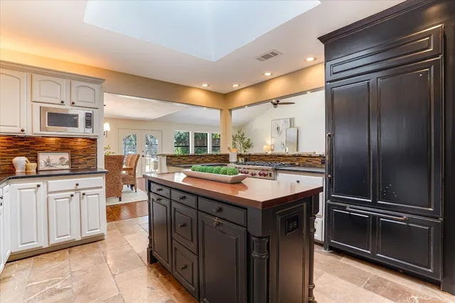 $2,495,000 | 3500 Taylors Drive, Austin, TX 78703