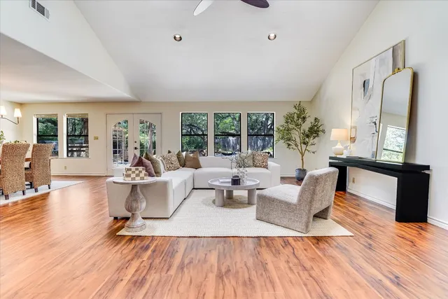 $2,495,000 | 3500 Taylors Drive, Austin, TX 78703
