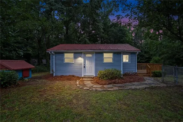 $300,000 | 6815 Bannister Road, Cumming, GA 30028