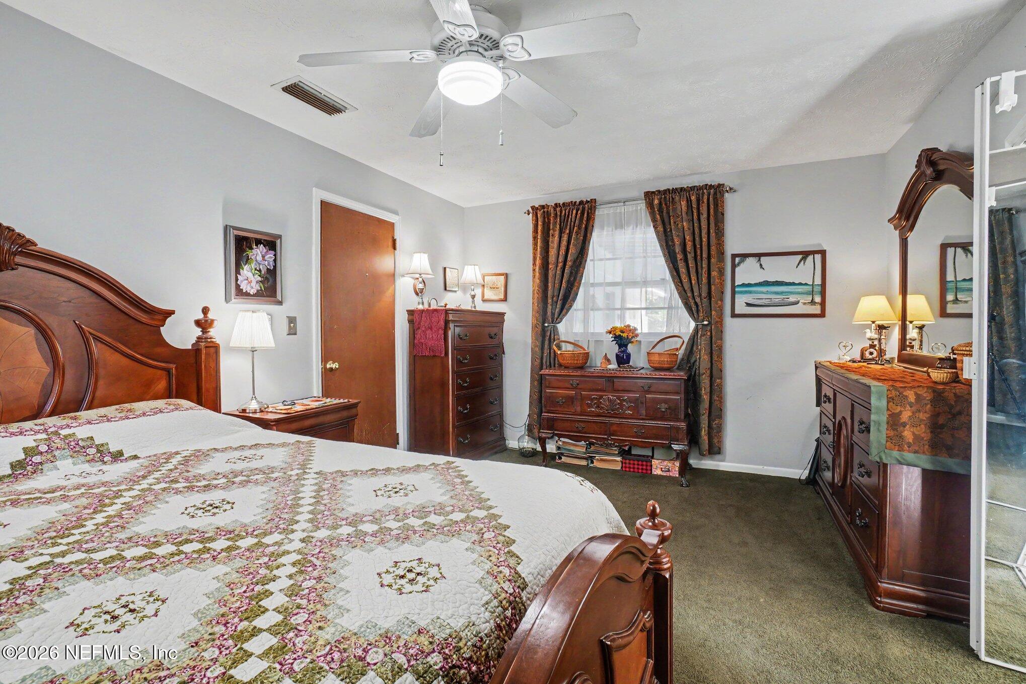3934 Spring Glen Road Jacksonville, FL 32207 - Photo 16 of 29 017_file_4084