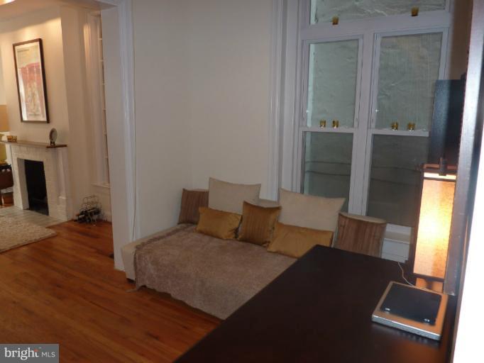 1821 Belmont Road Northwest, Unit 3 Washington, DC 20009 - Photo 4 of 10 Interior (General)