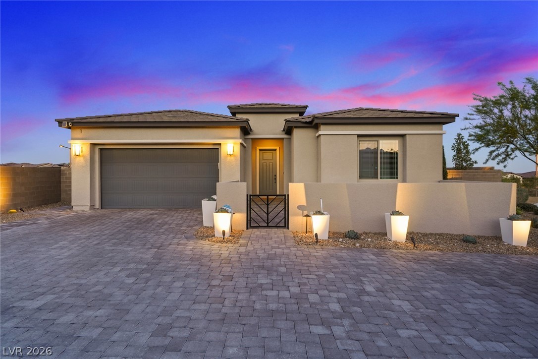 112 Springbough Lane Las Vegas, NV 89138 - Photo 2 of 41