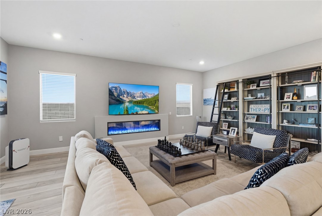 112 Springbough Lane Las Vegas, NV 89138 - Photo 9 of 41