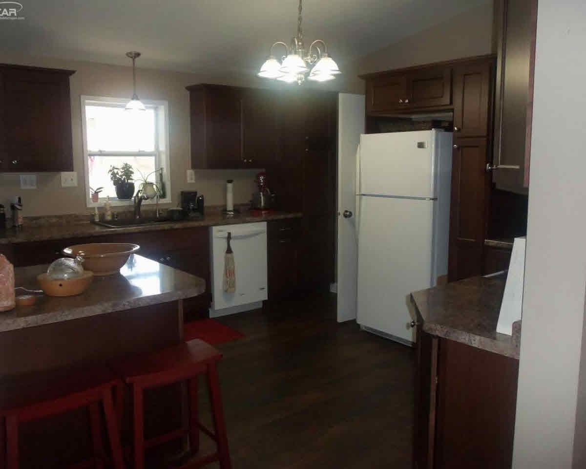 8107 Vassar Road Millington, MI 48746 - Photo 8 of 47 21282792-7.JPG