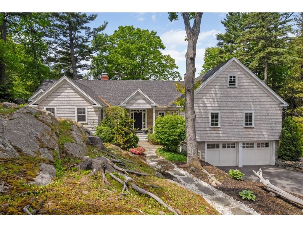 110 Walton Road New Castle, NH 03854 - Photo 1 of 35 Gallery Image 1