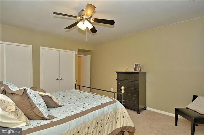 15428 Merrifields Lane Silver Spring, MD 20906 - Photo 20 of 27 Bedroom