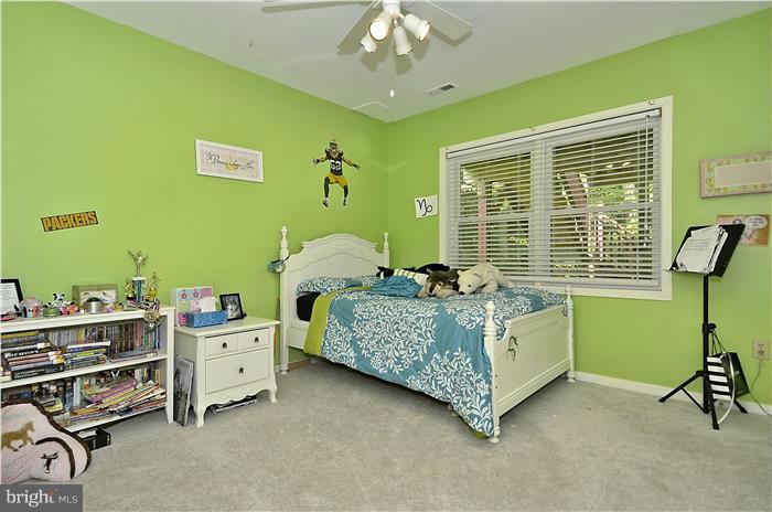 15428 Merrifields Lane Silver Spring, MD 20906 - Photo 22 of 27 Bedroom