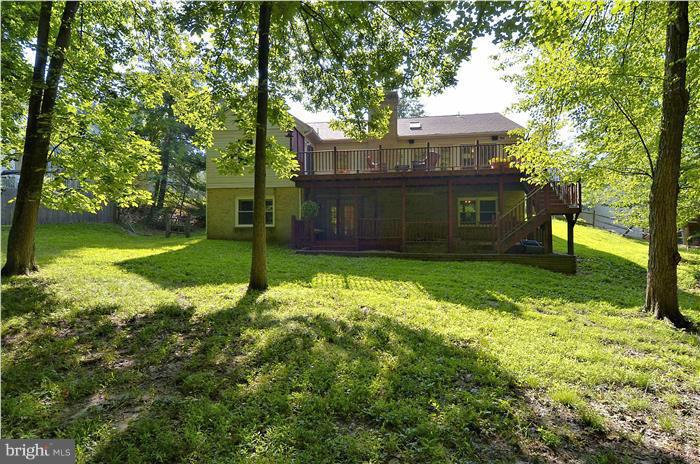 15428 Merrifields Lane Silver Spring, MD 20906 - Photo 26 of 27 Exterior (Rear)