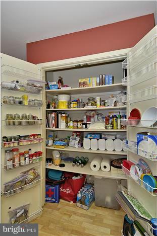 15428 Merrifields Lane Silver Spring, MD 20906 - Photo 9 of 27 Interior (General)
