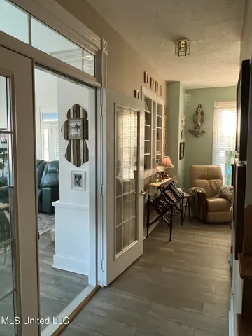 $625,000 | 1568 Maura Lane Southeast, Brookhaven, MS 39601