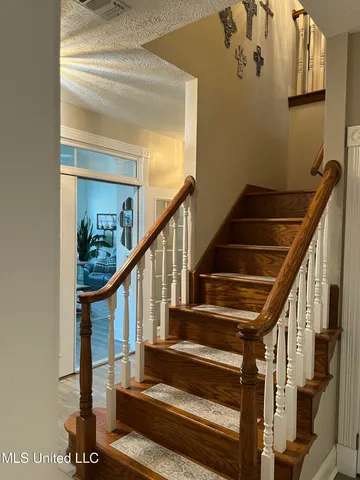 $625,000 | 1568 Maura Lane Southeast, Brookhaven, MS 39601