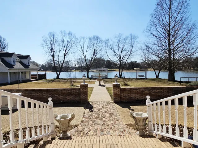 $625,000 | 1568 Maura Lane Southeast, Brookhaven, MS 39601