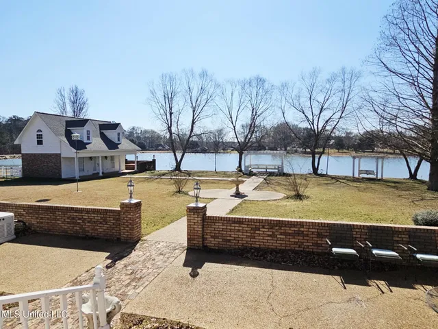 $625,000 | 1568 Maura Lane Southeast, Brookhaven, MS 39601